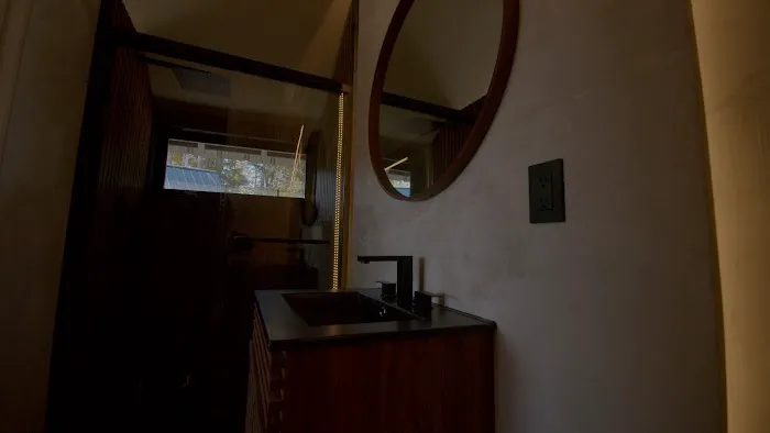 Emrose Luxury Cabins 5
