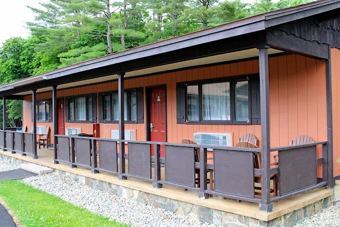 Bayside Resort Lake George 4