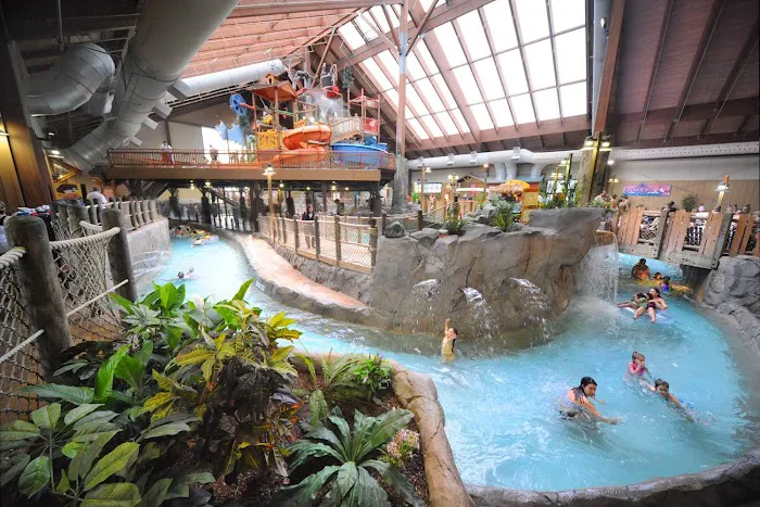 Six Flags Great Escape Lodge & Indoor Waterpark 3