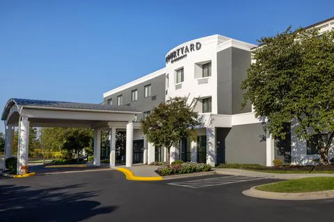 Courtyard Harrisburg West/Mechanicsburg 4