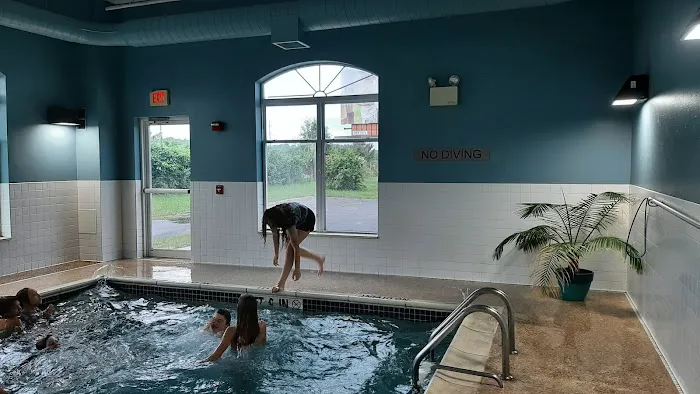 Country Inn & Suites by Radisson, Harrisburg West Mechanicsburg 4