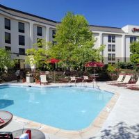 Hampton Inn by Hilton Harrisburg West ico
