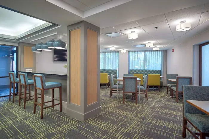 Hampton Inn by Hilton Harrisburg West 4