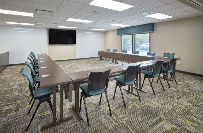 Hampton Inn by Hilton Harrisburg West 4