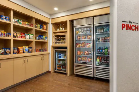 TownePlace Suites Harrisburg West/Mechanicsburg 4