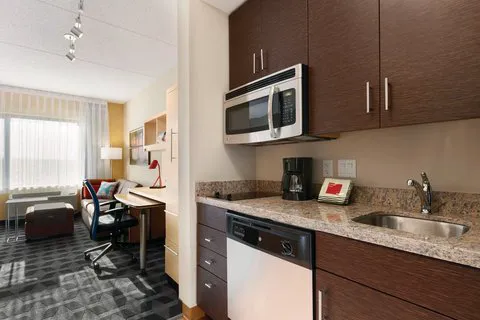 TownePlace Suites Harrisburg West/Mechanicsburg 4