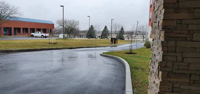 Holiday Inn Express & Suites Harrisburg S - Mechanicsburg 4