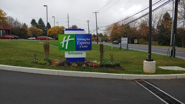 Holiday Inn Express & Suites Harrisburg S - Mechanicsburg 4