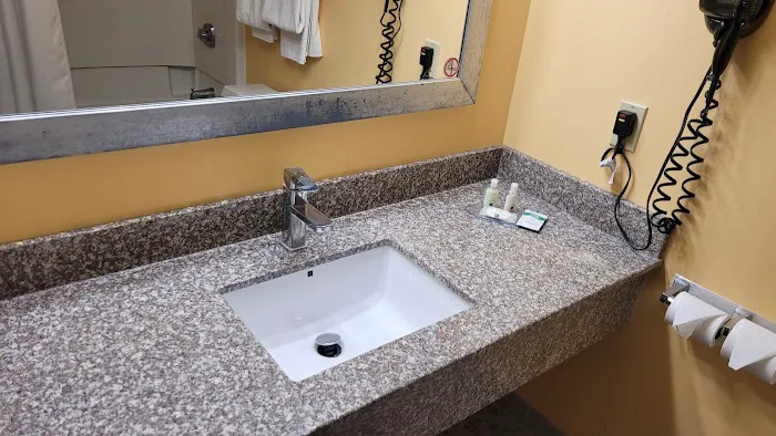 Quality Inn Carlisle 4