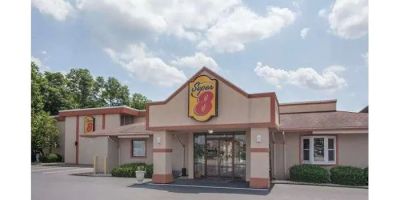 Super 8 by Wyndham Carlisle North