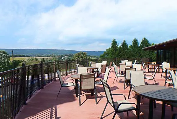 Wyndham Garden State College 4