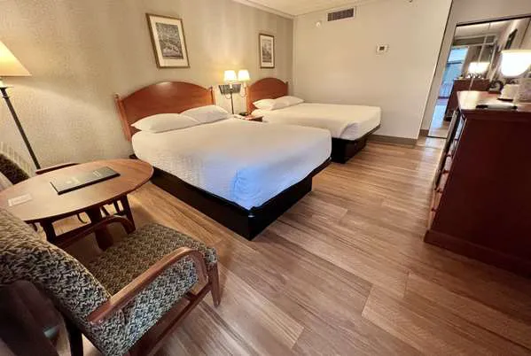 Ramada by Wyndham State College Hotel & Conference Center 4