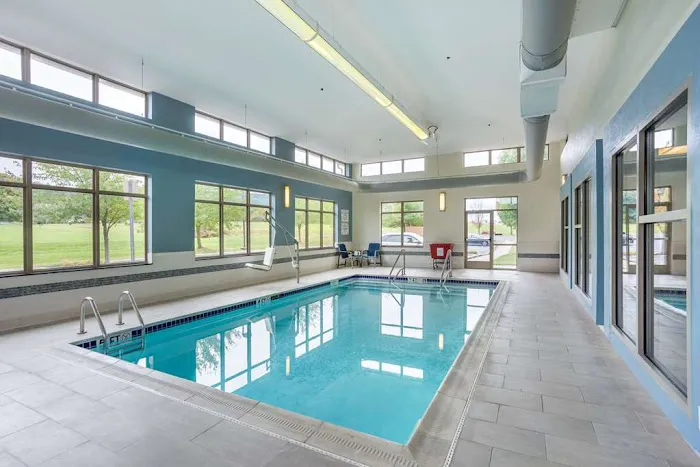 Best Western Plus University Park Inn & Suites 4