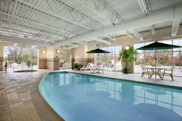 Country Inn & Suites by Radisson, State College (Penn State Area), PA 4