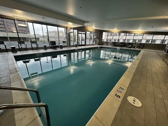 Marriott Springfield Downtown 5
