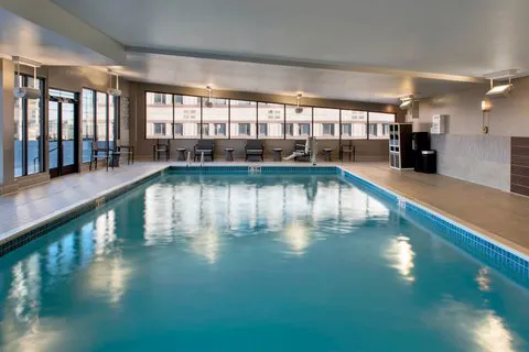Marriott Springfield Downtown 5