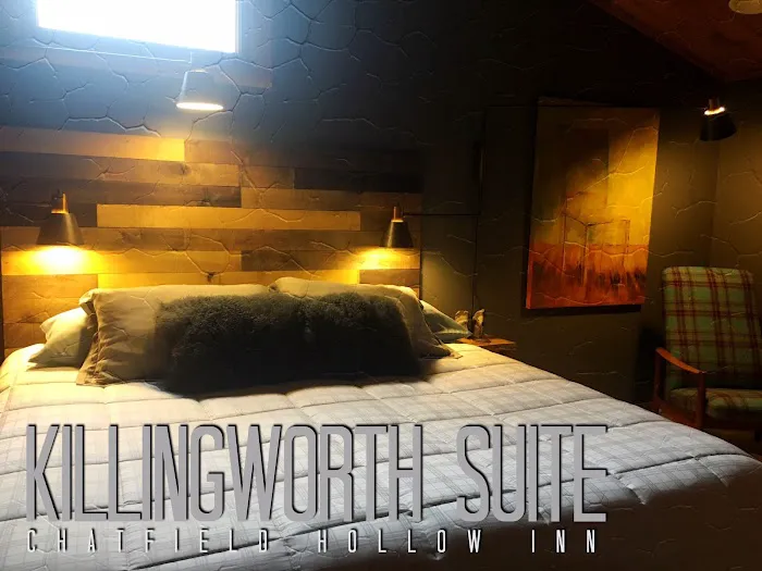 Chatfield Hollow Inn 4