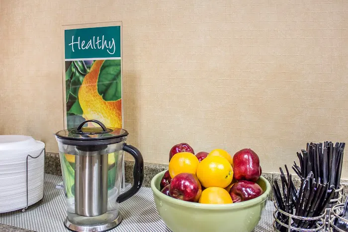 Quality Inn Old Saybrook - Westbrook 4