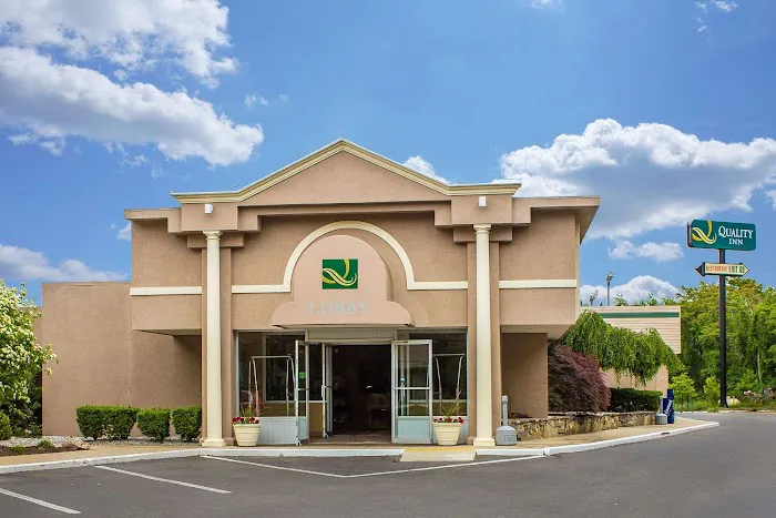 Quality Inn Old Saybrook - Westbrook 4