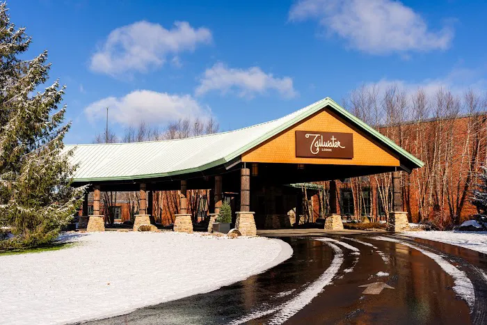Tailwater Lodge Altmar, Tapestry Collection by Hilton 4