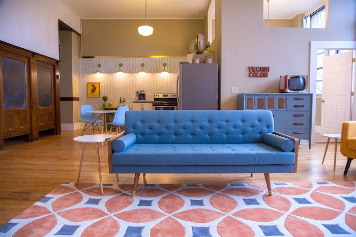 School 31 Lofts at Colors Studios 5