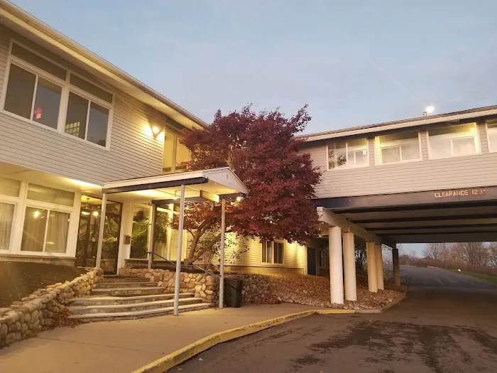 Finger Lakes Hotel 4