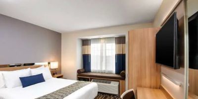 Microtel Inn & Suites by Wyndham Farmington