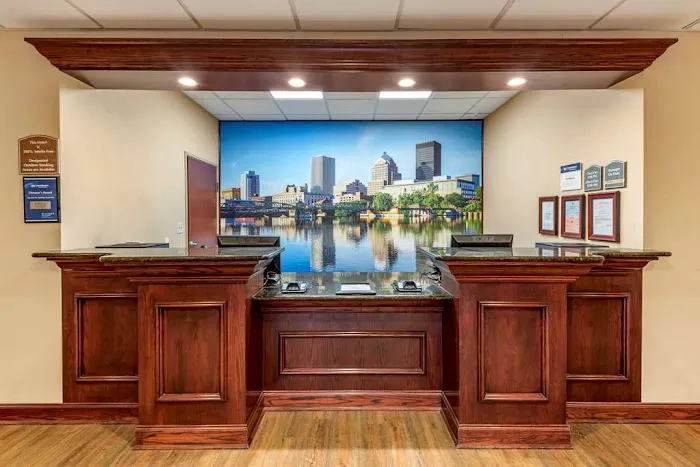 Best Western Plus Victor Inn & Suites 4