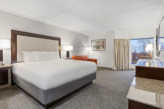 Woodcliff Hotel & Spa 4