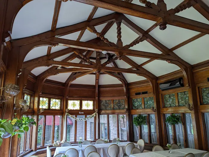 Vinifera Inn 4