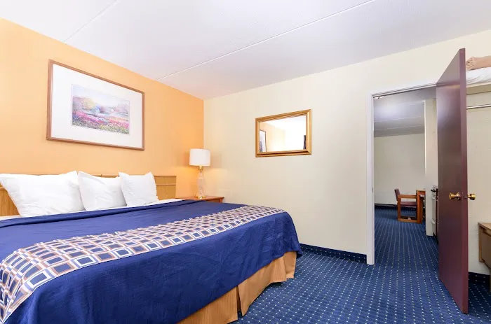 Americas Best Value Inn Geneva 4