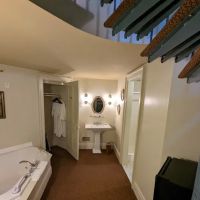 White Springs Manor ico