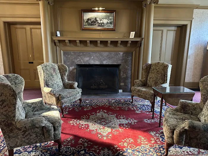 White Springs Manor 4