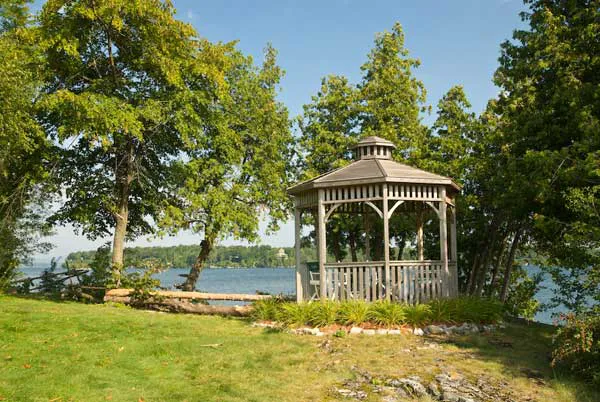 Garden Island 4