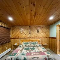 The Halfway House Motel ico