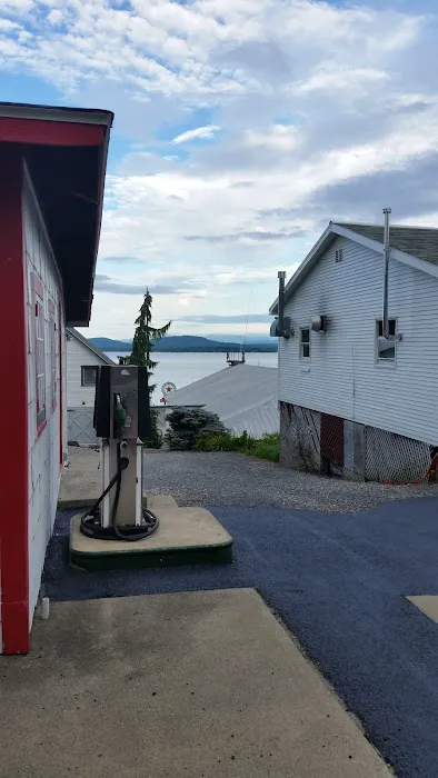 Essex Inn on the Adirondack Coast 4