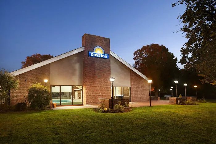 Days Inn by Wyndham Rutland/Killington Area 5