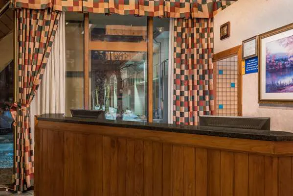 Days Inn by Wyndham Rutland/Killington Area 5
