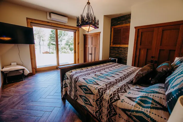 The Kuyahoora Lodge & Resort 4