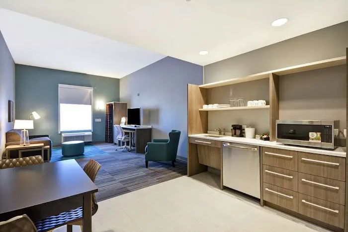 Home2 Suites by Hilton Queensbury Lake George 4