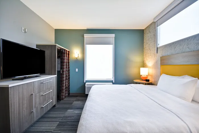 Home2 Suites by Hilton Queensbury Lake George 4