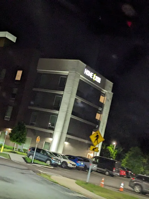 Home 2 Suites by Hilton Queensbury 4
