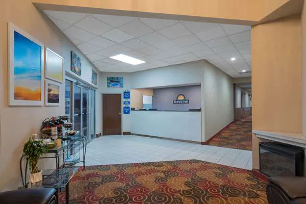 Days Inn by Wyndham Carlisle North 4