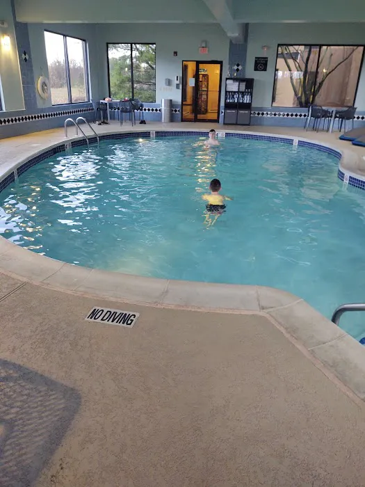 Larkspur Landing Hotel Carlisle 4