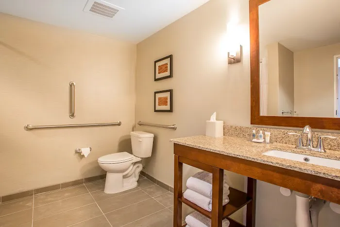 Comfort Inn PA Turnpike - I-81 4