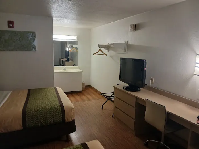 American Inn 4
