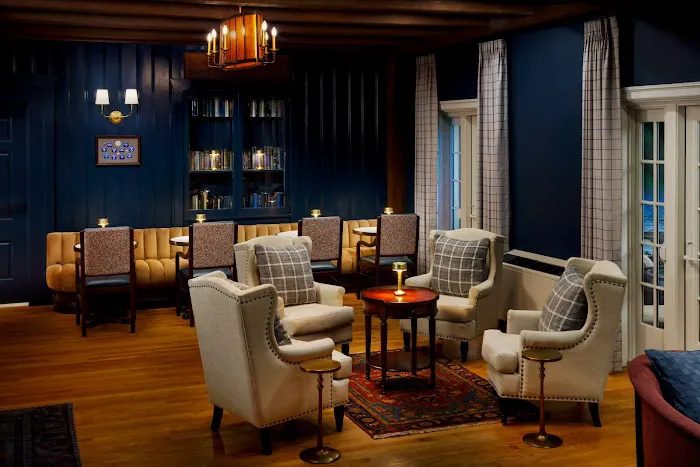 The Nittany Lion Inn 5