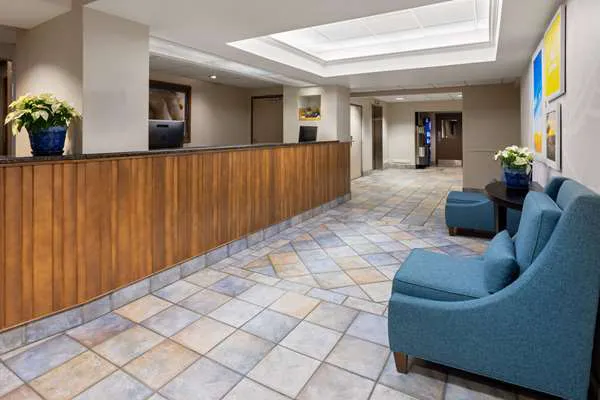 Days Inn by Wyndham Penn State 4