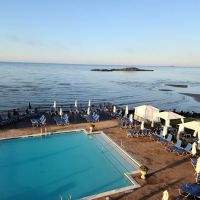 Water's Edge Resort & Spa ico