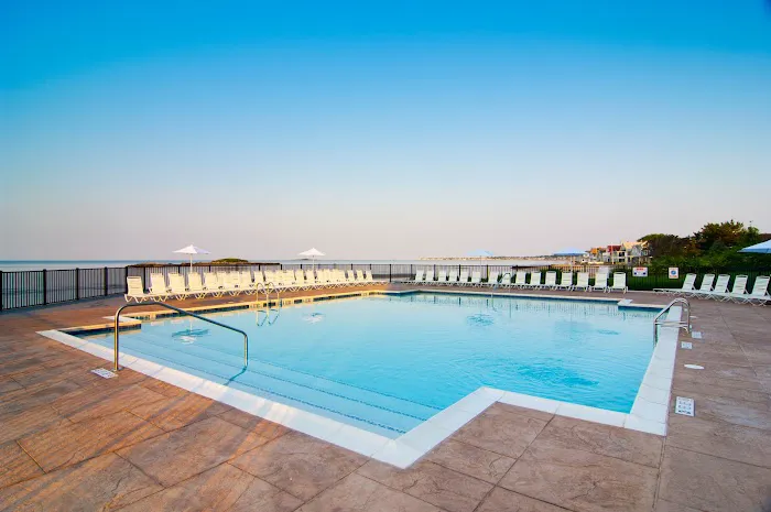 Water's Edge Resort & Spa 5